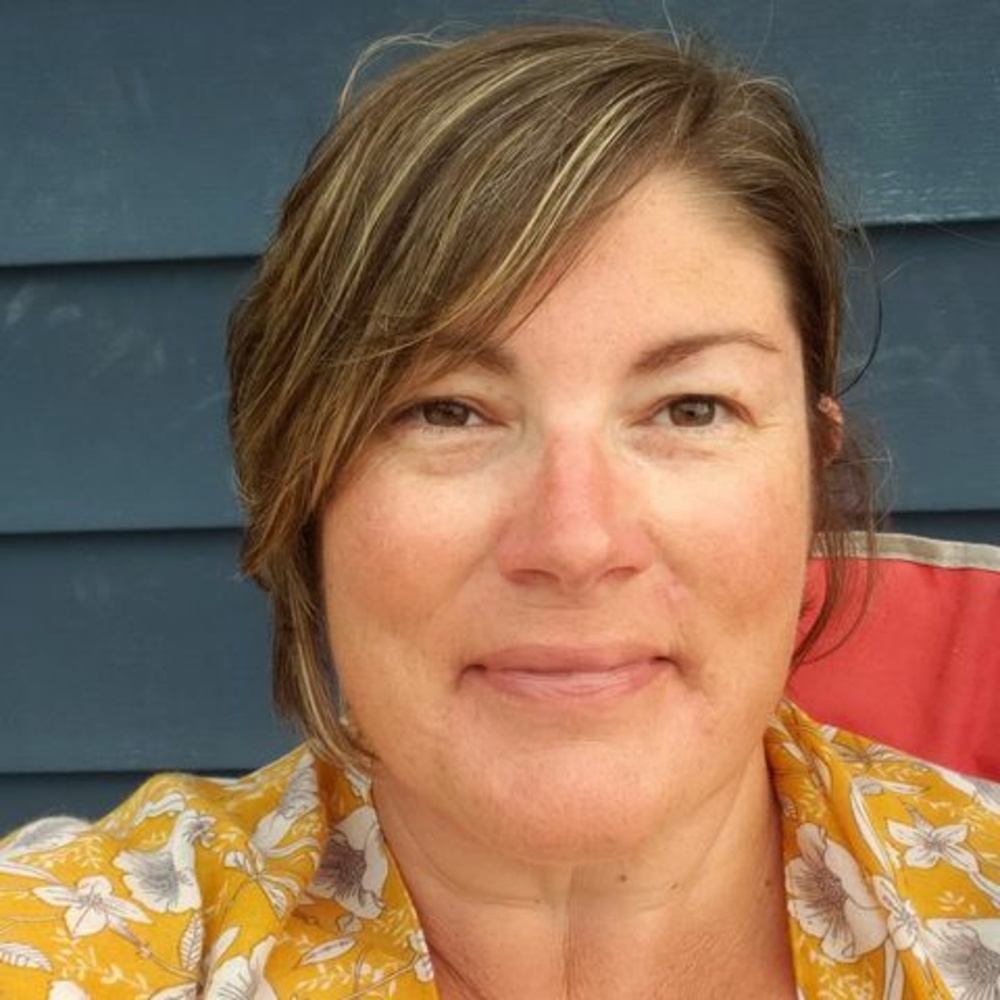 Meet your Posher, Denise